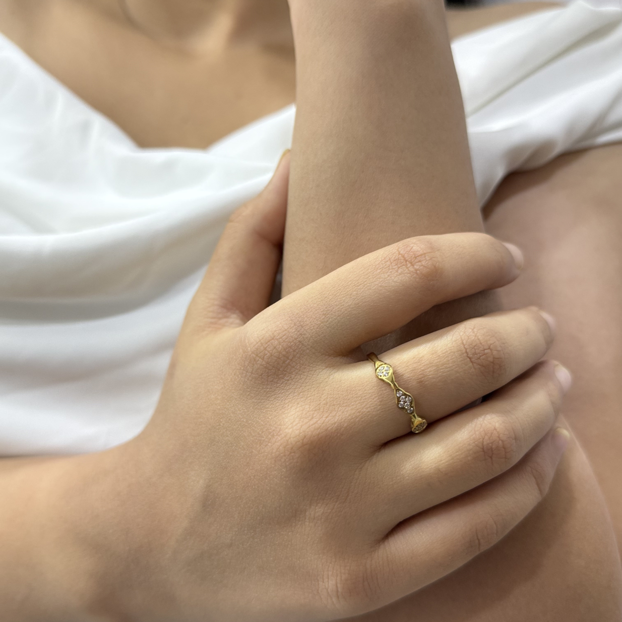 Elara Crystal Wave Ring