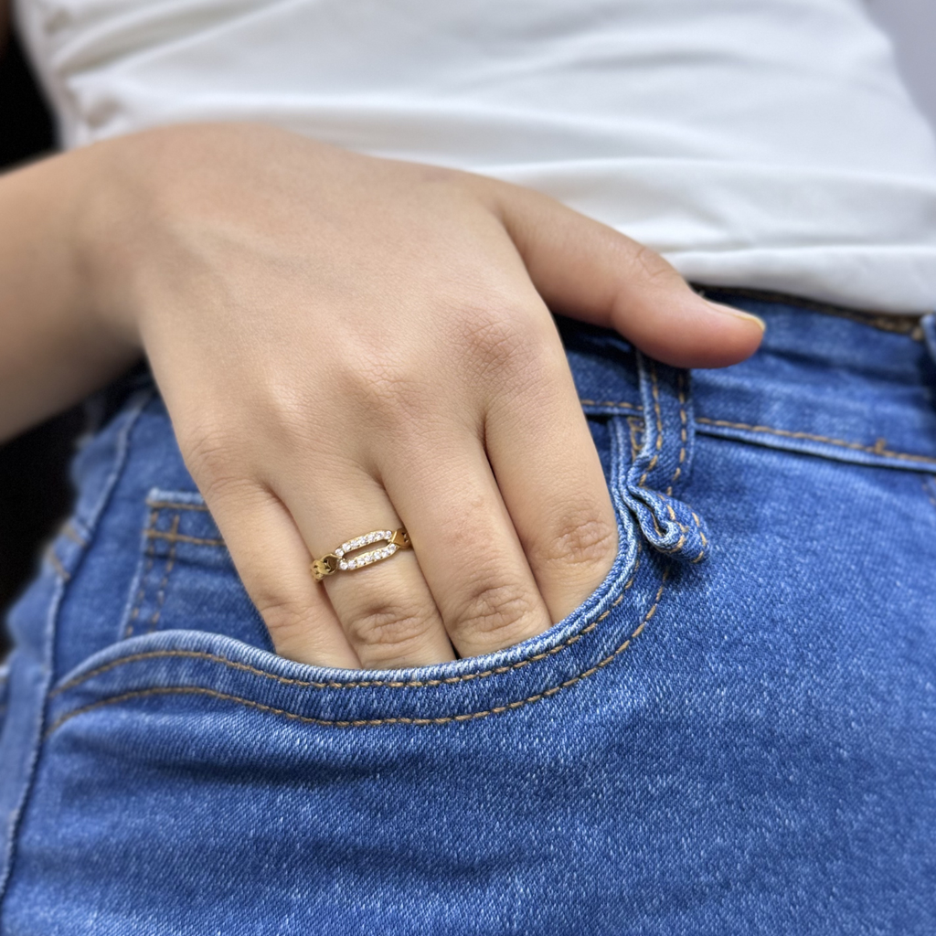 Seraphina Crystal Link Ring